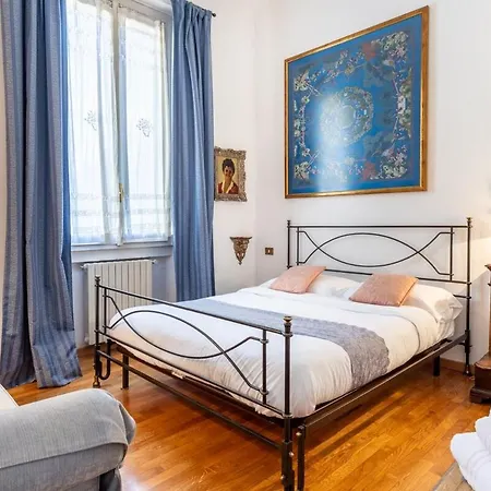 아파트 Duomo 10 Min - Elegant Flat In The Centre 밀라노