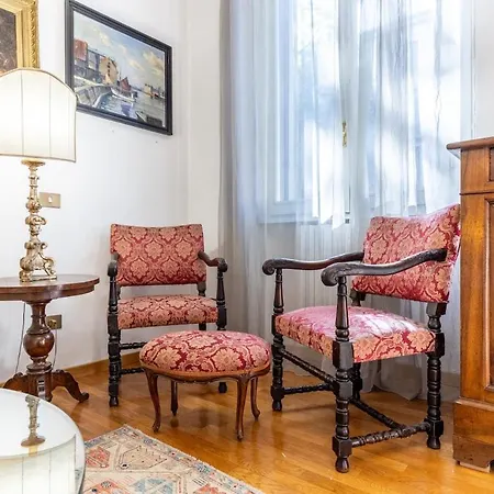 Duomo 10 Min - Elegant Flat In The Centre 밀라노