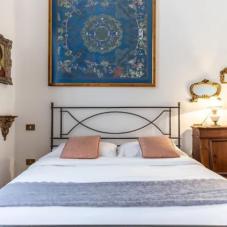 Duomo 10 Min - Elegant Flat In The Centre 아파트